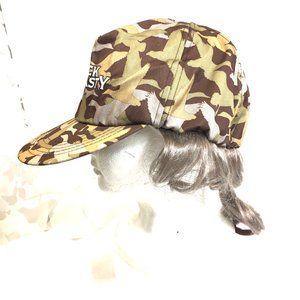 DUCK DYNASTY Phil Camo Hat w/ Grey Hair EUC